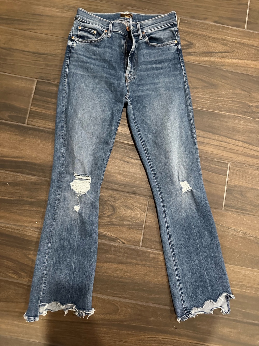 MOTHER insider crop Jeans in Light Blue with Distressed Knees 26